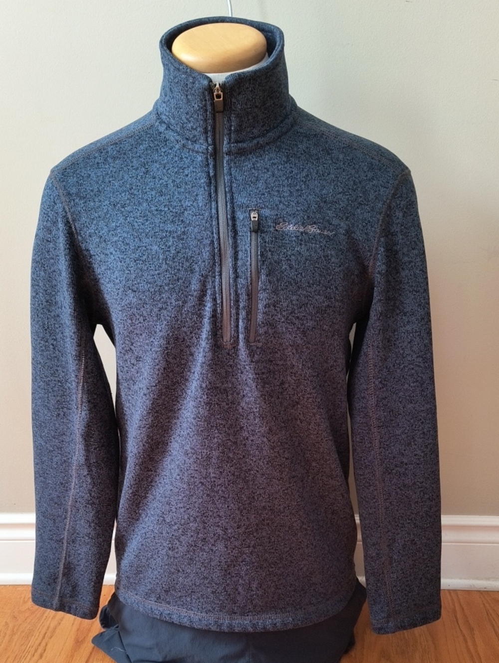 Eddie Bauer Men's Navy Heathered Quarter-Zip Pullover, Medium